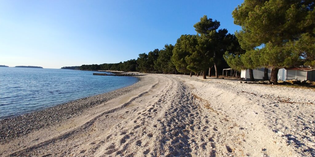 cuvi beach rovinj