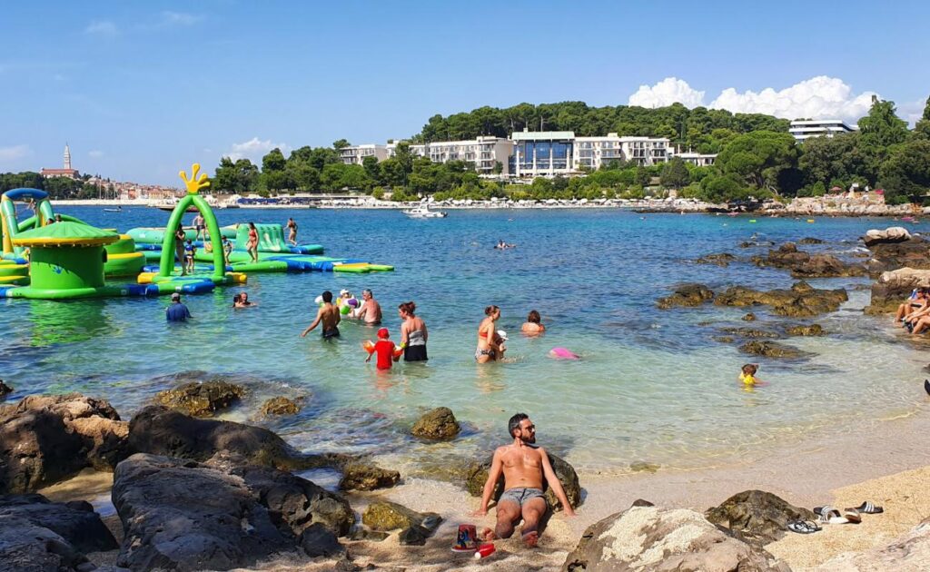 lone bay the villa lu